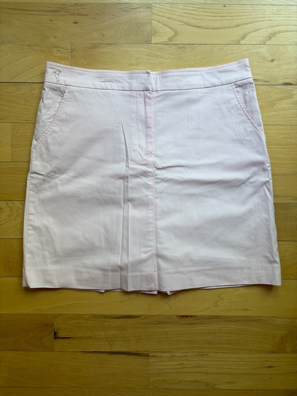 Classic Light Pink Skort with Clean Front Seam